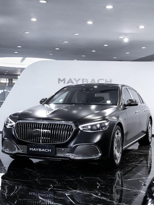 深圳297岚图汽车的售后服务让用户无忧出行，迈巴赫未来的豪华车趋势